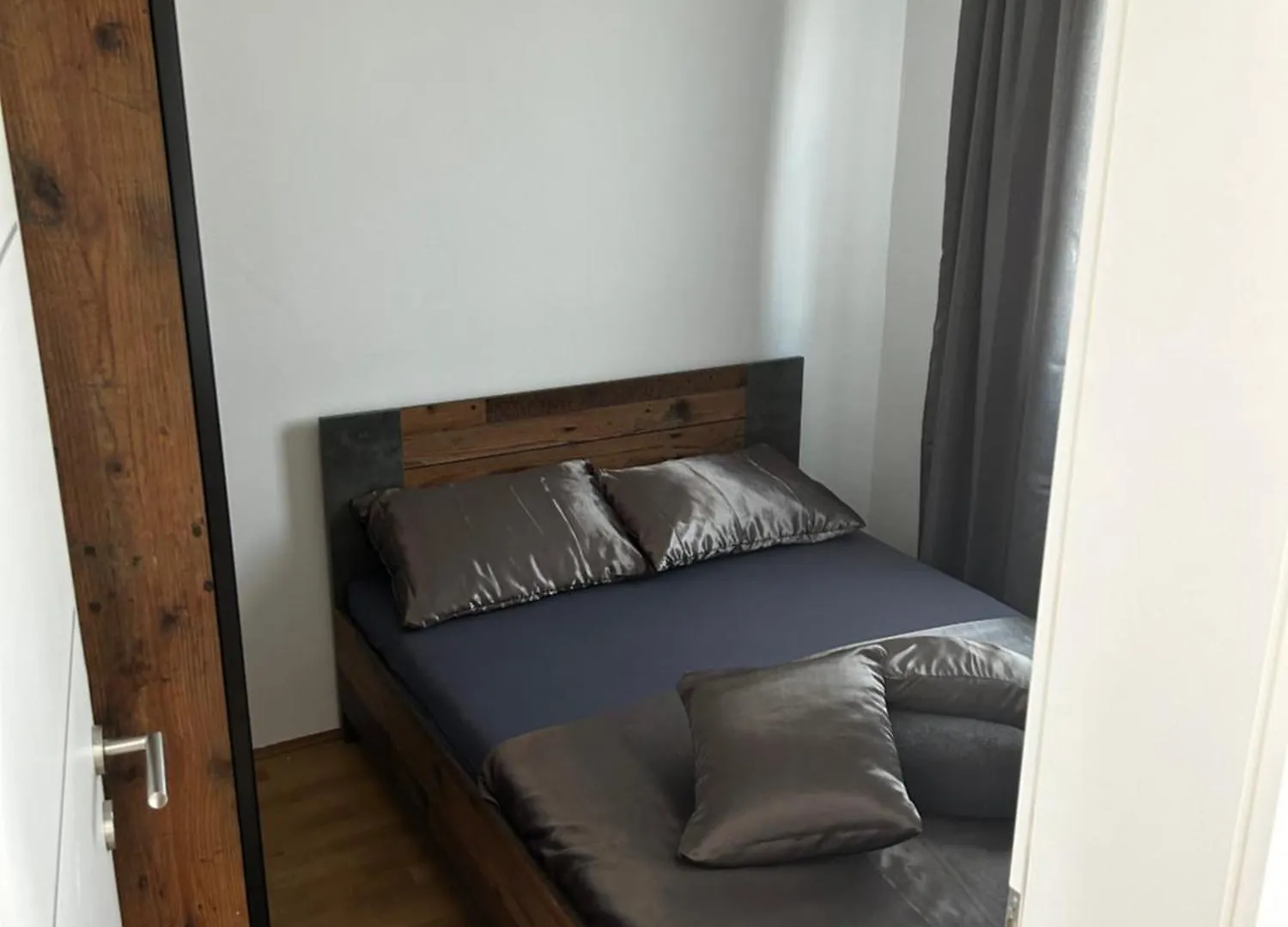 Deluxe Apartmani Mlinka Vir 0*,  Croacia