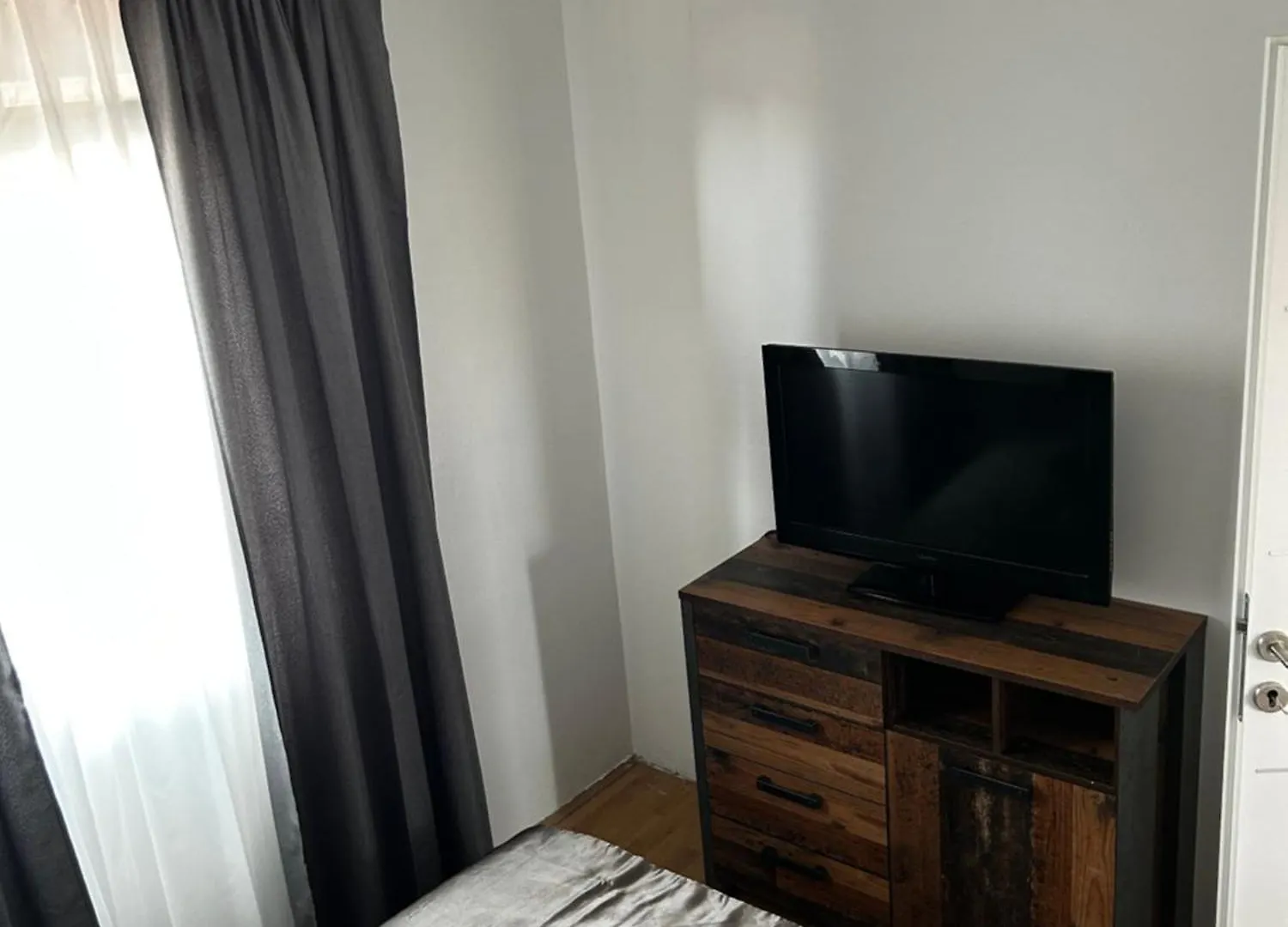 Deluxe Apartmani Mlinka Vir Apartamento